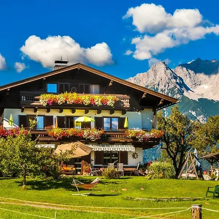 Guest house Oberstockinghof Saalfelden