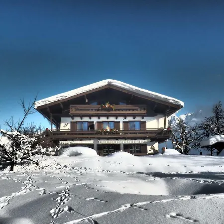 Oberstockinghof Guest house