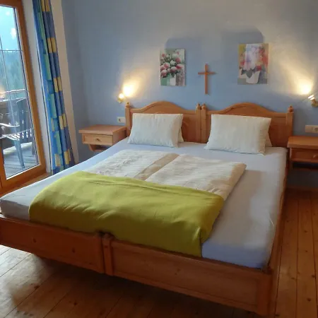 Oberstockinghof Guest house Saalfelden